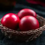 Jak gotować jajka na Wielkanoc: wszystkie subtelności i sekrety w