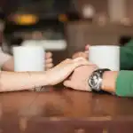 Jak odróżnić prawdziwą miłość od iluzji: 5 głównych sygnałów