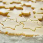 Kiedy schłodzić ciasto biszkoptowe: jak długo je aromatyzować? kiedy-schlodzic-ciasto-biszkoptowe-jak-dlugo-je-aromatyzowac.jpg