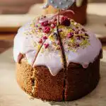 Twaróg wielkanocny 2026: bez wyrabiania i drożdży - gotowy w